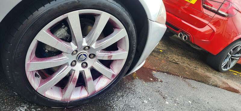 Exterior Car Detailing in Paisley Near Glasgow